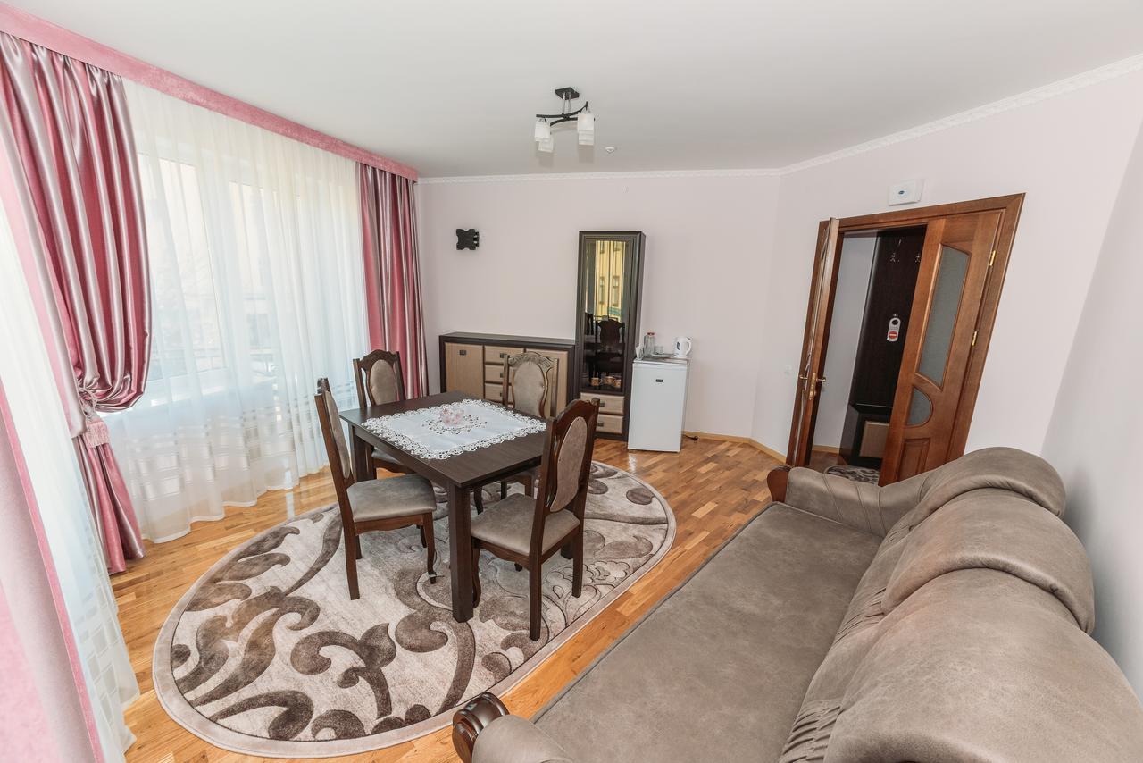 Apartments Sonce Truszkavec Kültér fotó